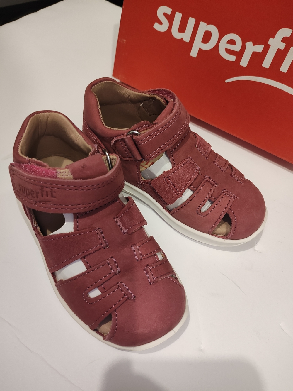 Superfit Girls Open-Toe Walker Sandals in Burgundy Pink
